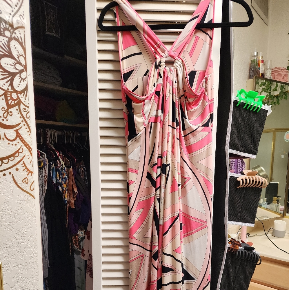 Sleeveless summer dress